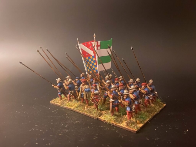 28mm Tudor Pikemen.